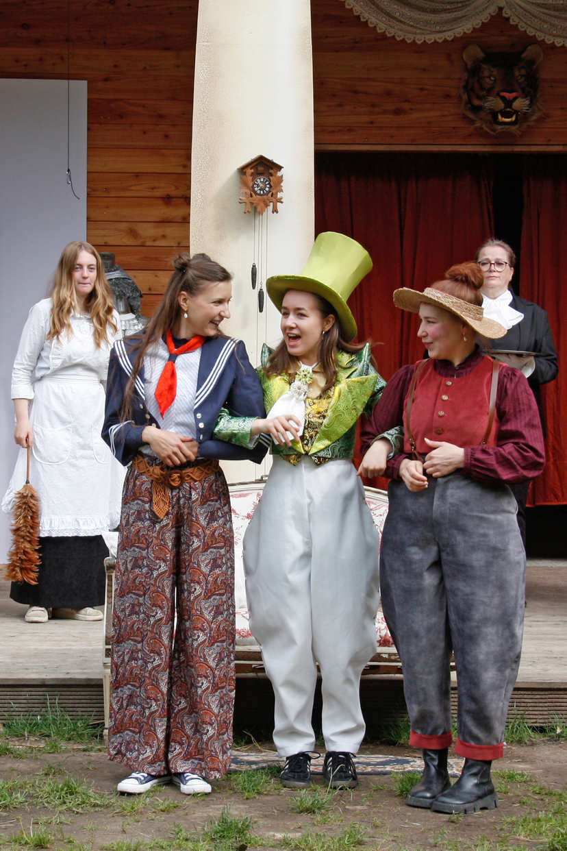 Wasserratte, Kröterich und Maulwurf in der Villa Kröterich